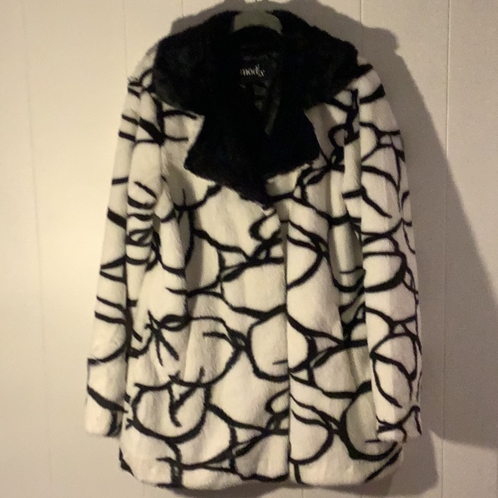 Mod X Faux Fur Coat/Jacket  Size Small